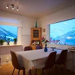 Rigmorhuset 別荘 Fjordgard
