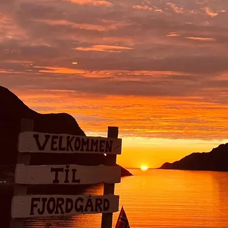Holiday home Rigmorhuset Fjordgard